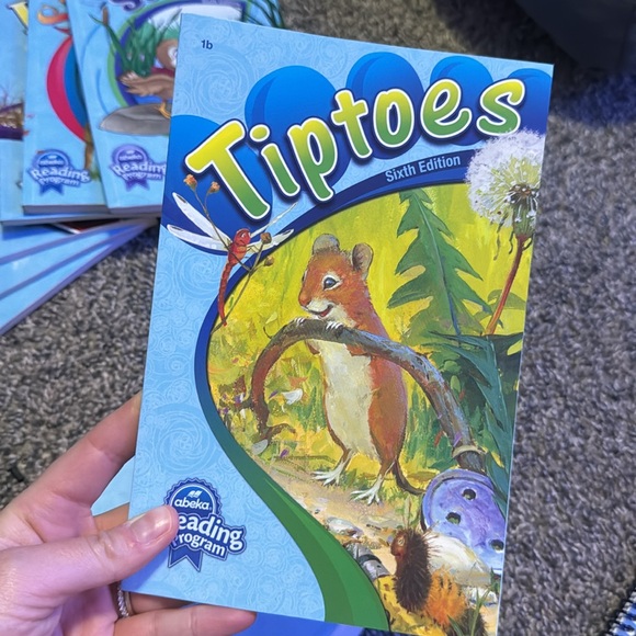 First grade Abeka reading program - Picture 4 of 8